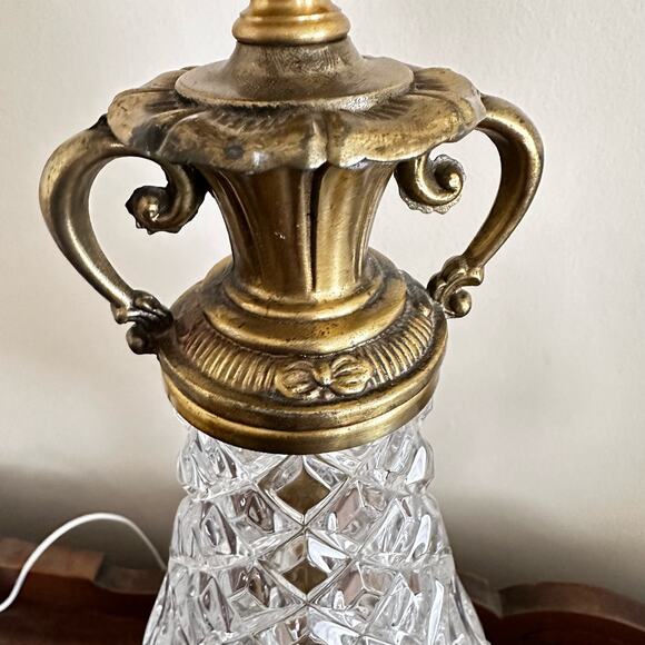 FREE SHIP Hollywood Regency TWO SET Vintage Lamp Crystal Glass Like Westfield - Picture 15 of 16